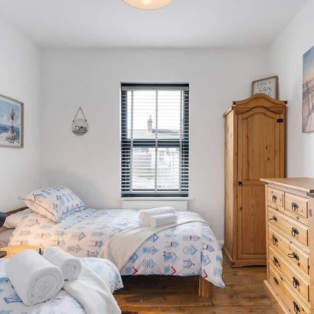 Вілла Stylish House W Free Parking Nr Exeter Centre Екстер'єр фото