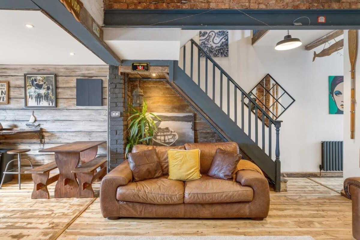 Вілла Stylish House W Free Parking Nr Exeter Centre Екстер'єр фото