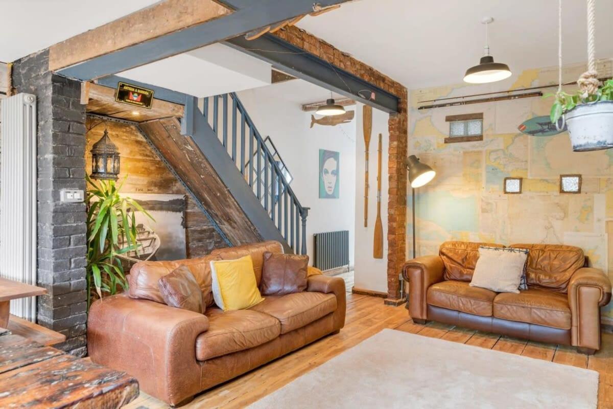 Вілла Stylish House W Free Parking Nr Exeter Centre Екстер'єр фото